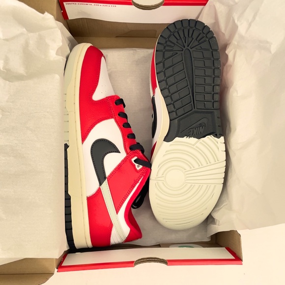 Nike Dunk Low Chicago Split Size 9.5 - Picture 2 of 7